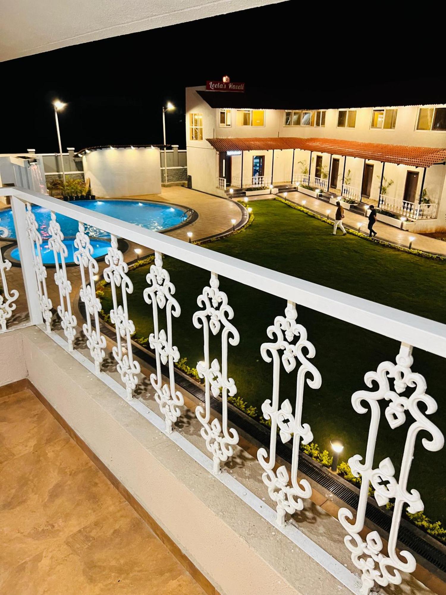 The Grand Leela Resort コーポリ エクステリア 写真